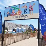 דירה Centre Grand T2** Avec Cour 100mplage *