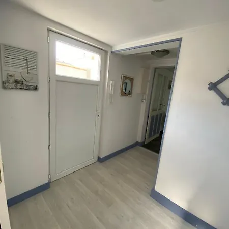 Centre Grand T2** Avec Cour 100mplage Apartament Châtelaillon-Plage